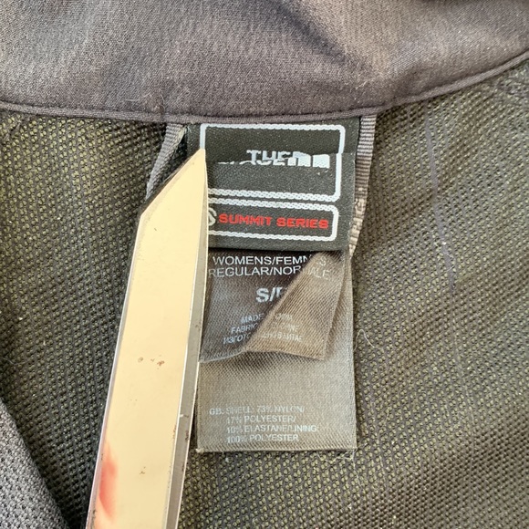 North Face Summit Series Spring/Fall Jacket - Picture 4 of 12